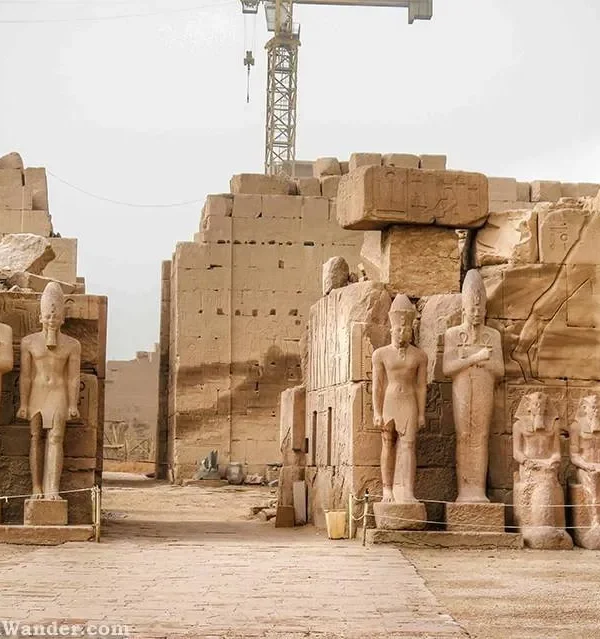 Private Tour to the East Bank of Luxor (2)